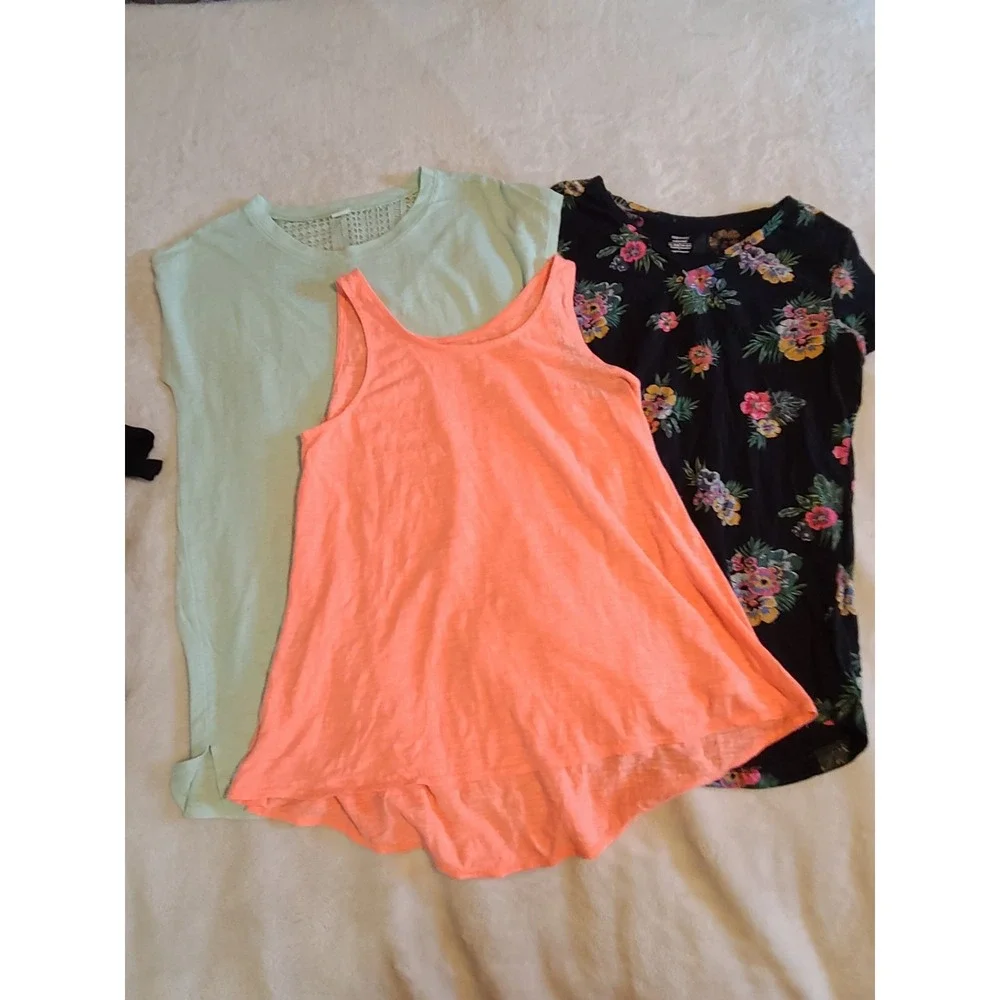9 Girls Size 14 Clothing Lot Old Navy Danskin Cat and Jack Tops Shorts Skirt